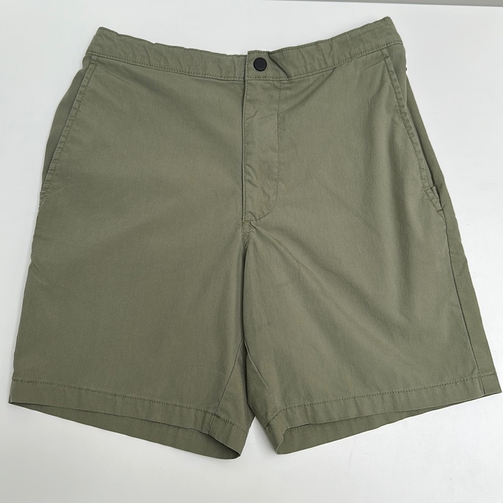 Old Navy Olive Green Khaki Shorts